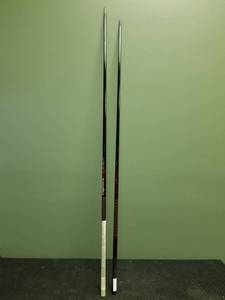 lot 6067 image: Pair of Fujikura Graphite Golf Shafts