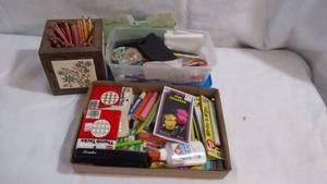 lot 19311 image: lot of office supplies and more