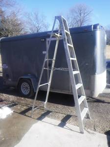 lot 11788 image: 8 ft aluminum ladder