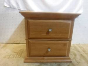 lot 11838 image: Perdue furniture night stand
