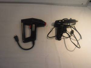 lot 11850 image: Staple nail gun and other - both work