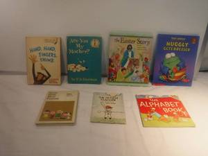 lot 11855 image: Lot of Childrens books