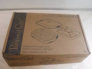 lot 11885 image: New old stock Pampered chef chillzanne rectangle server with divided tray and delived egg tray