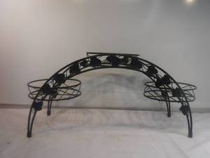 lot 11922 image: 3 pot plant stand
