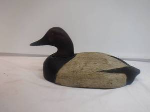 lot 11986 image: Duck home decor item