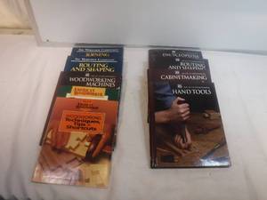 lot 19357 image: Lot of diy woodworking books