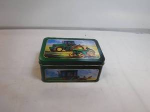 lot 19362 image: John Deere tin