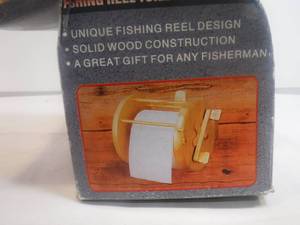 lot 19380 image: Fishing reel decor