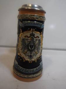 lot 19383 image: beer stein