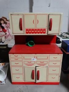 lot 9045 image: vintage 60s kids  kitchen set ( complete with dishes and pans)