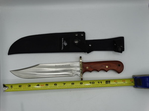 lot 9071 image: approximately 14 winchester  bowie knife