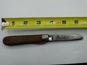 lot 9129 image: old timer multi bladed pocket knife with wooden handle