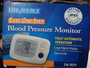 lot 9155 image: life source easy step blood pressure monitor system