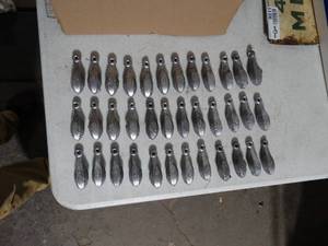 lot 9210 image: lot of 36 lead fishing weights