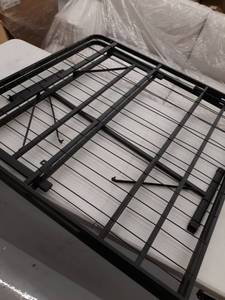 lot 15720 image: Zinus Metal Platform Bed Twin XL