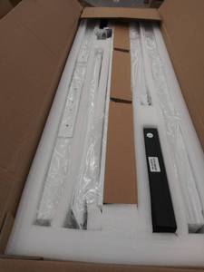 lot 15817 image: autonomous smart desk platform A267A white