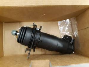 lot 5033 image: Slave Cylinder 73158