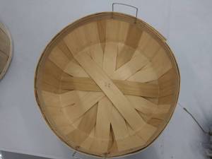 lot 5048 image: Papermart Natural Wood Slat Bushel Basket 15 in x 6 in CASE OF TEN