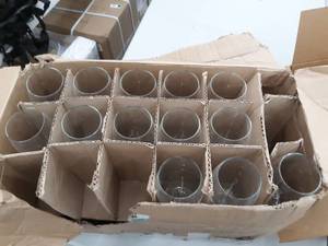lot 15449 image: Teardrop 14.75 oz Beer Glasses CASE OF 31