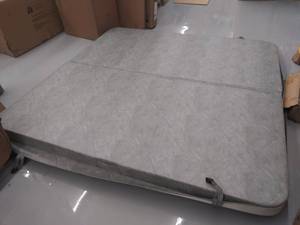 lot 15955 image: Coverlex Gray poolhot tub cover 7 x 7 feet
