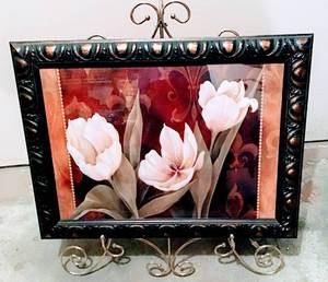 lot 3071 image: Framed Wall Art - 3 White Flowers
