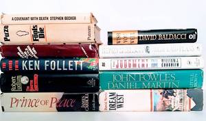 lot 3104 image: (11) Hardback Books - Ken Follett, Robert Ludlum, Sidney Sheldon, David Baldacci....