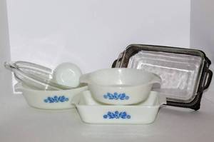 lot 3131 image: Vintage Fire King Bakeware Set of 8 pieces
