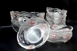 lot 3168 image: Beautiful Set of Crystal Bowls, Etched Glass with Easter Lillies 4 Bowls, 4 Salad Desert Plates 2 8 Serving Bowls