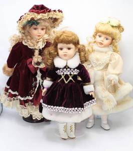 lot 3184 image: (3) Porcelain Dolls - Geppeddo, Robin Atkins and Unique 1-5000