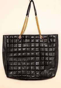 lot 3388 image: Large Black Fashion Bag with Gold Chain Straps