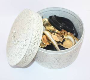 lot 3391 image: Stretchy Fashion Belts in Metal Decorative Container with Lid