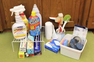 lot 3292 image: Variety of Household Cleaners, Sponges, Magic Erasers and Saran Wrap, Foil, Parchment Paper etc...