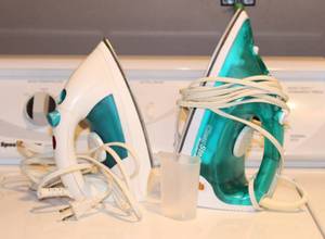 lot 3296 image: (2) Irons - Proctor & Silex Clear Steam