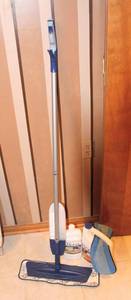 lot 3300 image: BONA Floor Cleaning Mop and Cleaners