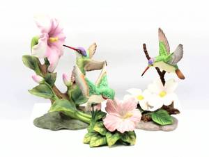 lot 3324 image: Home Interiors Hummingbird Figurines Glory of Nature and Hummingbird & Dogwood