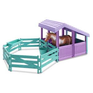 lot 5580 image: American Plastic Toys Horse Stable with Water Pail and Feeding Trough