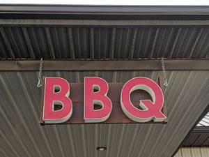lot 1132 image: BBQ Sign
