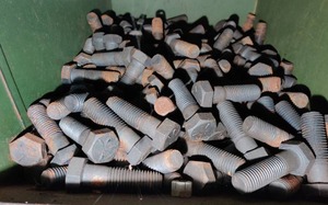 lot 10177 image: Bin of Hex Head Bolts