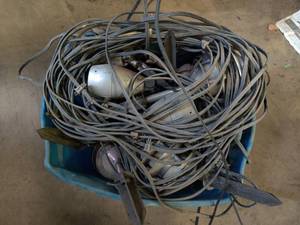 lot 10001 image: Tub of Landscape Lighting