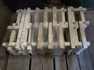 lot 10005 image: Lot of Landscape Fencing