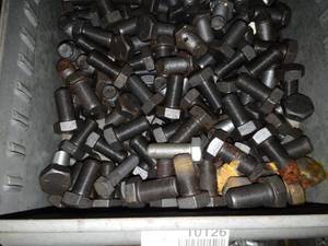 lot 10126 image: 34 x 1 12 SAE Bolts