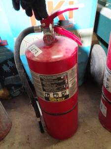 lot 10048 image: Red Fire Extinguisher
