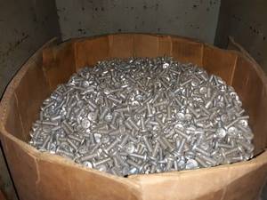 lot 10109 image: Box of Phillips Head Machine Screws