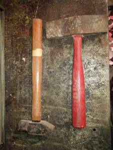 lot 6531 image: Hand Held Mauls