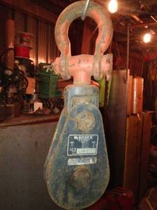 lot 6623 image: Crosby McKissick Hook Snatch Block