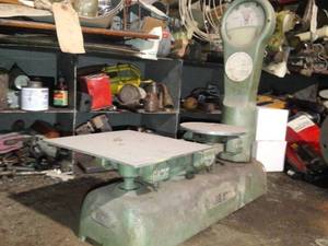 lot 6569 image: Antique Detecto Gram Scale