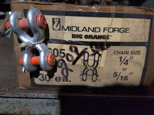 lot 6608 image: Midland Forge Big Orange Box of Chain Links 14 OR 516