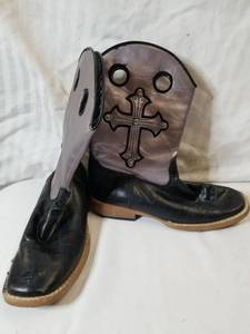 lot 9121 image: Blazin Roxx Boots Soze 3.5