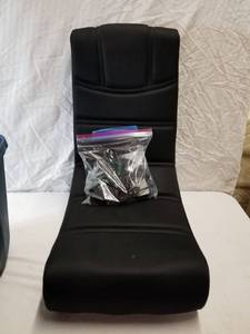 lot 9129 image: Black Collapsible Gaming Chair with Speakers Inside