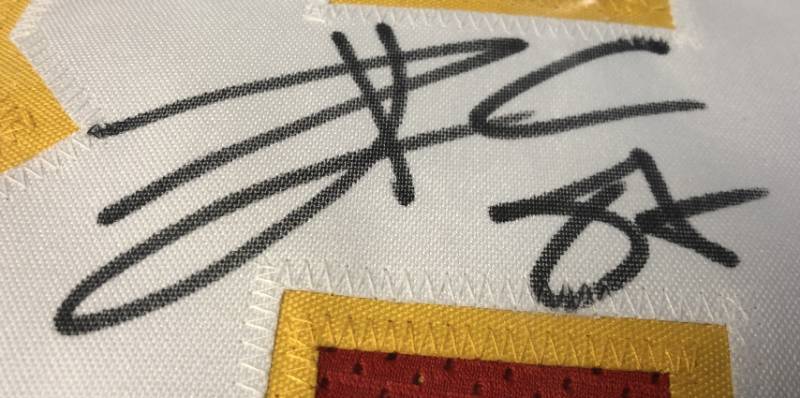 Signed Travis Kelce Custom Kansas City Chiefs #87 Jersey With Beckett  WITNESSED Authentication  The Warehouse Auction - Kansas City Chiefs &  Royals Signed Jerseys Patrick Mahomes, Kelce, Tyreek Hill, Watkins, Salvy